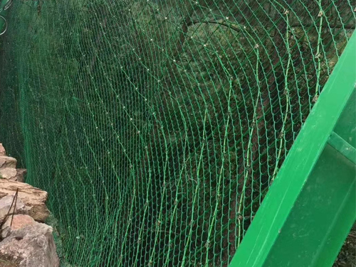 菱形被动防护网